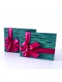 Darčeková krabica Obdĺžnik smaragdová s cyklámenovou mašľou S